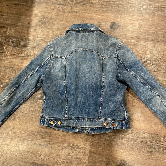 ✨2/$30✨EUC H&M Denim Jacket - Picture 3 of 3